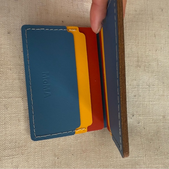 MoMA Primary Colors Recycled Leather Card Holder Wallet (2000) - Picture 6 of 10